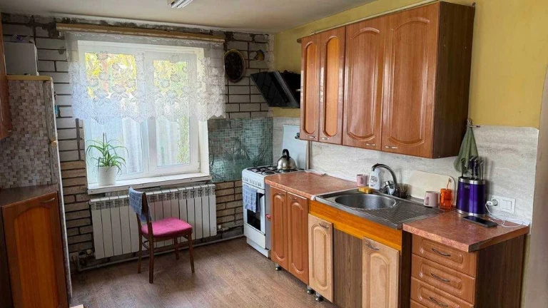 Продам дом , Левый берег- Амур- Штормовая