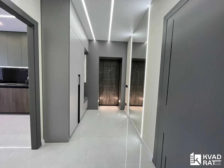 107тис. Двокімнатна кімнатна квартира в центрі! ГАЗ