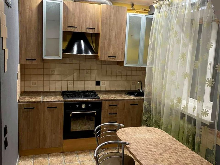 Квартира. Рівне, Котляревського вул.