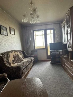 3-х комнатная в 533  м/р