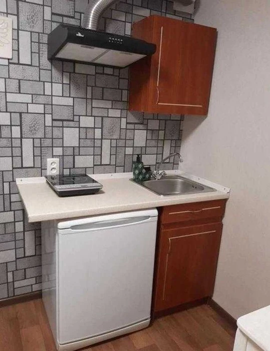 Продам гостинку пр.Петра Григоренка