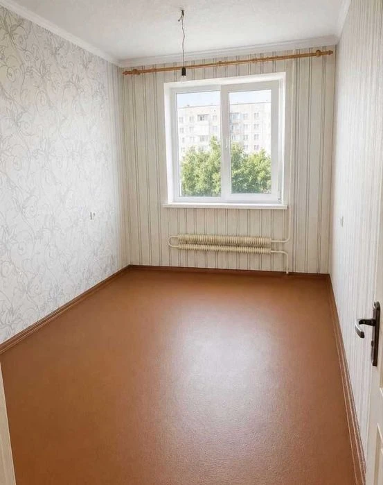 Продам 3комн.квартиру Тракторостроителей проспект.метро Салт