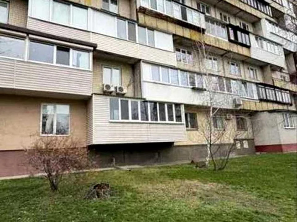 Квартира. Київ, Ореста Левицького вул. (Академіка Курчатова)