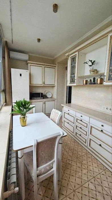 Продам 3 комн. квартиру ЖК Созидатель 2013 год с ремонтом и