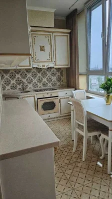 Продам 3 комн. квартиру ЖК Созидатель 2013 год с ремонтом и