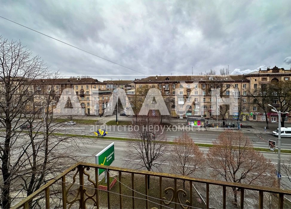 Редкий вариант ! Скидка уже 30 %-2х комн по Соборному