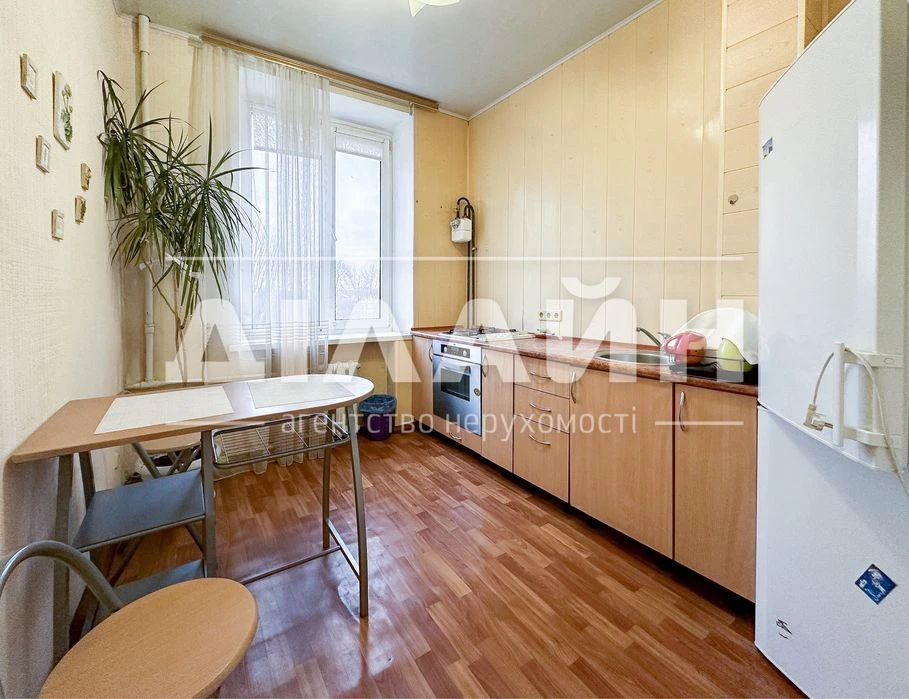 Редкий вариант ! Скидка уже 30 %-2х комн по Соборному