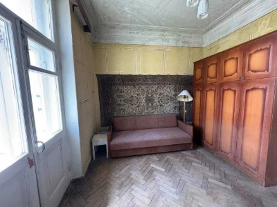 Продаж 3 кімн квартири вул Пилипа Орлика 10, Печерський Уряд