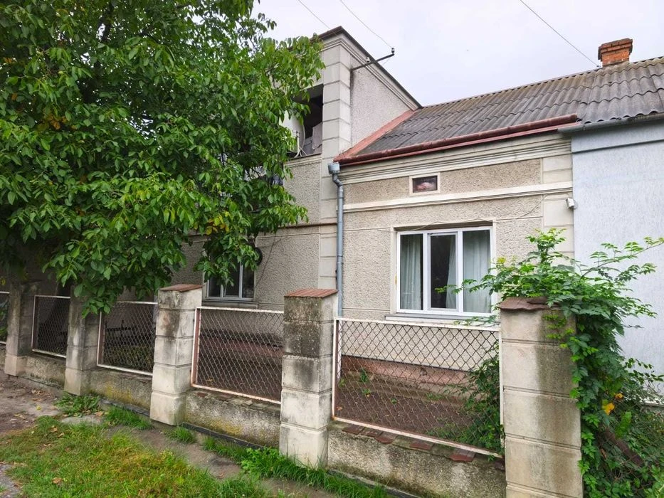 ТЕРМІНОВО Продаж 4-кімн. будинку 119м² і ділянки 2.7 сот. ву