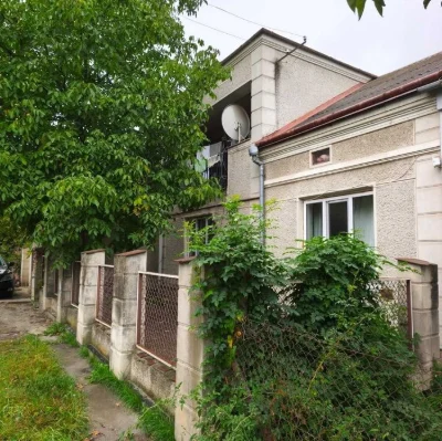 ТЕРМІНОВО Продаж 4-кімн. будинку 119м² і ділянки 2.7 сот. ву