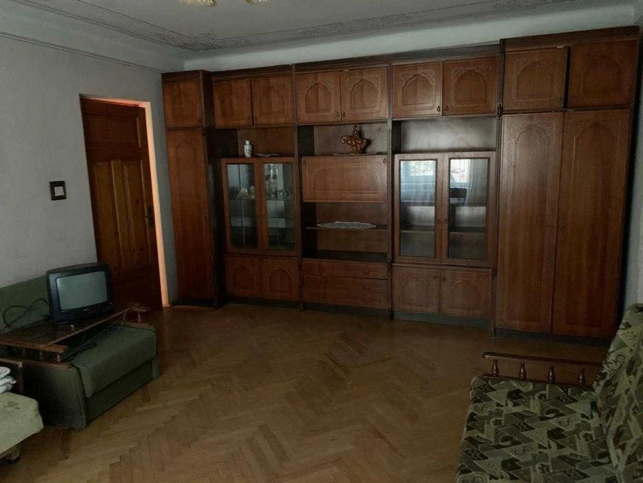 ТЕРМІНОВО Продаж 4-кімн. будинку 119м² і ділянки 2.7 сот. ву