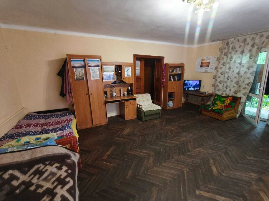ТЕРМІНОВО Продаж 4-кімн. будинку 119м² і ділянки 2.7 сот. ву