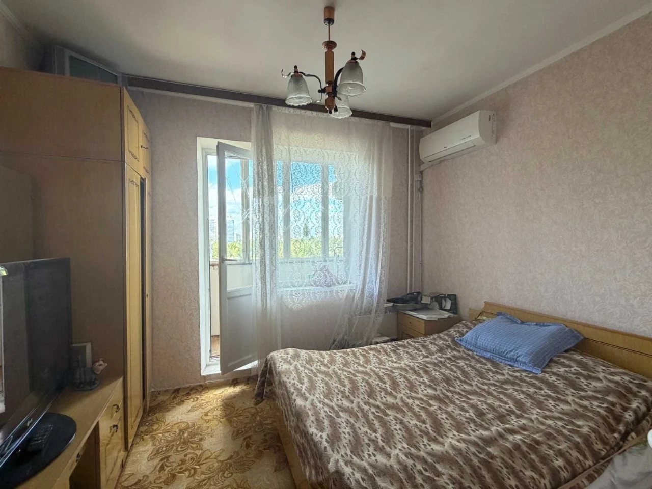 Продаж 3-кімнатна квартира Позняки, Осокорки, Урлівська Здол