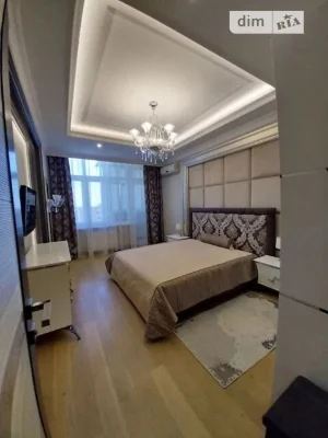 Sale of 3-room apartment 100 sq. m on Dmytrivska Street 82 • ID 346