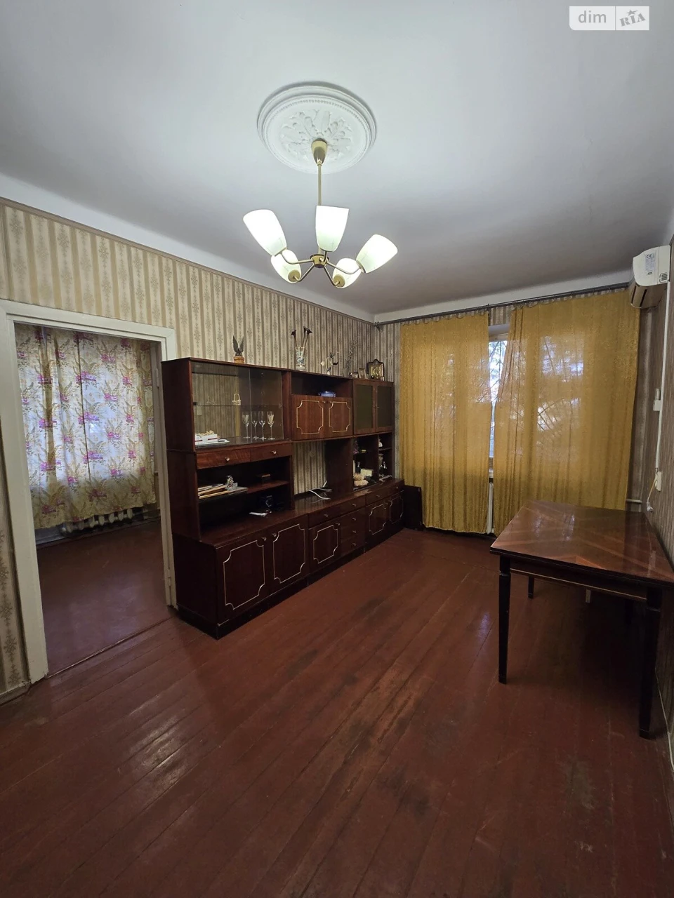 Продаж Квартира Середній Фонтан