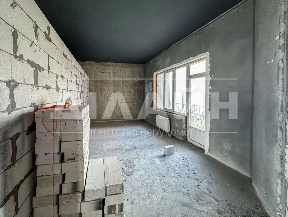 The lowest price for 200 m2 with a panoramic view