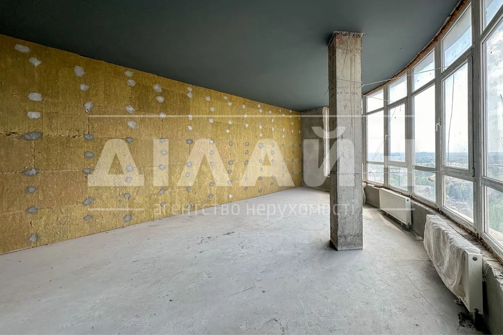 The lowest price for 200 m2 with a panoramic view