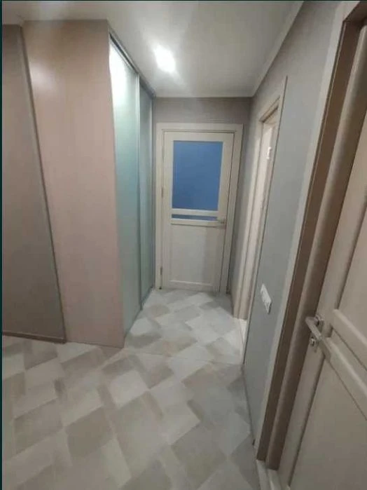 Продаж 3х 65 кв.м, Правий берег.