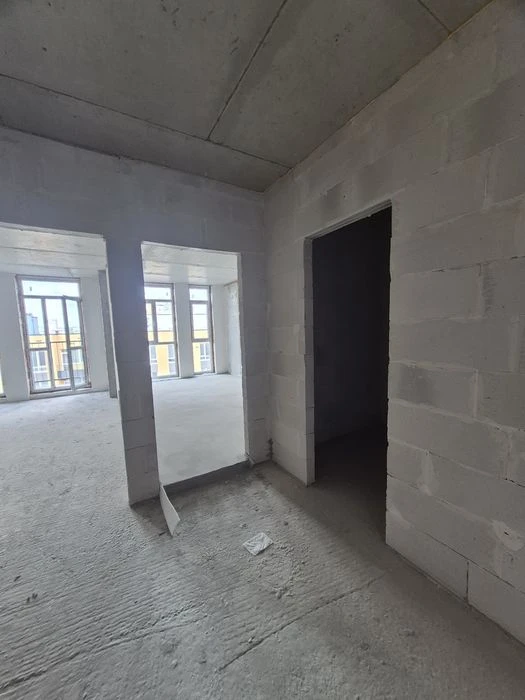 Продаж 1км квартири  в ЖК Фруктова Алея
