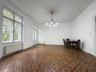 Продаж елітної квартири з каміном біля Політехніки, вул. Арх