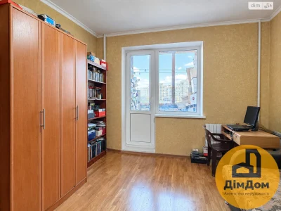 Продаж Квартира Дарницький