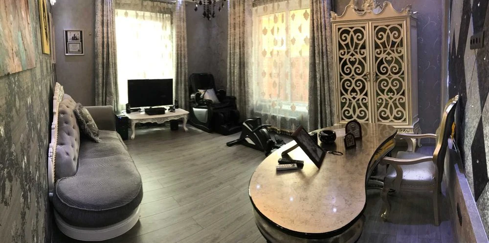 Прекрасный дом в Совиньоне, бассейн