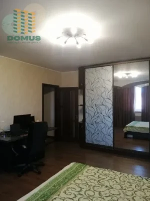 Продам 3- комн ЖК "Вернисаж", Таирова! Переуступка, есть бал