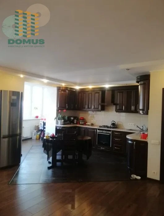 Продам 3- комн ЖК "Вернисаж", Таирова! Переуступка, есть бал