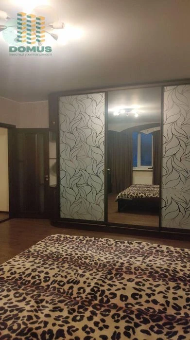Продам 3- комн ЖК "Вернисаж", Таирова! Переуступка, есть бал
