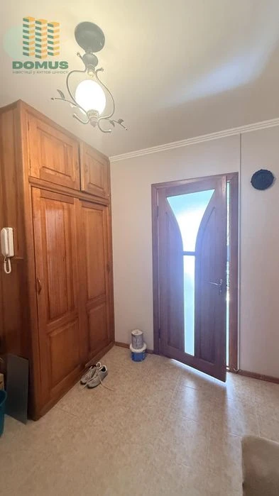 Продам 3 комн Таирова. просп. Небесной Сотни. Лучшая цена! М