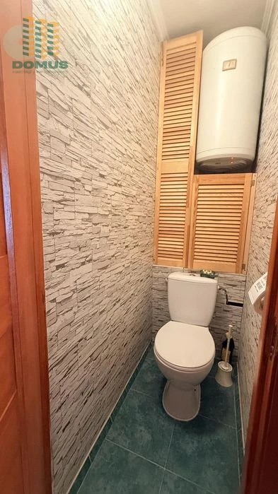 Продам 3 комн Таирова. просп. Небесной Сотни. Лучшая цена! М
