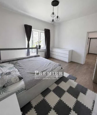 4-кімнатна квартира 100 м² біля Золотого Берега, ремонт