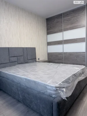 Продаж Квартира Авторинок