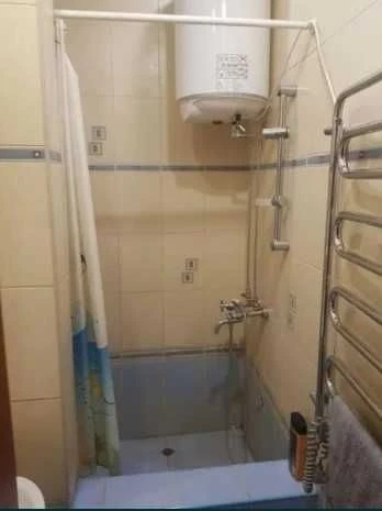 Продам 2к квартиру 72м2, Центр, метро Майдан Конституции, ра