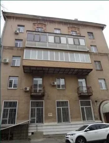 Продам 2к квартиру 72м2, Центр, метро Майдан Конституции, ра