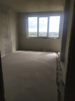Продається 1 кім квартира вул .Очеретяна