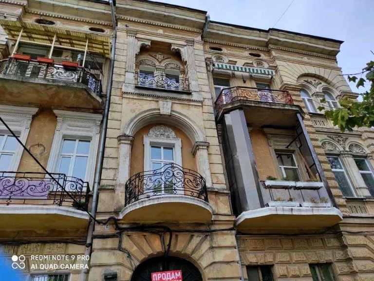 Квартира. Одеса, Асташкіна вул. (Крива)