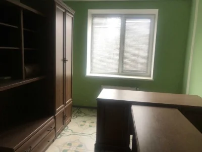 For sale a large house in the city center, 8387