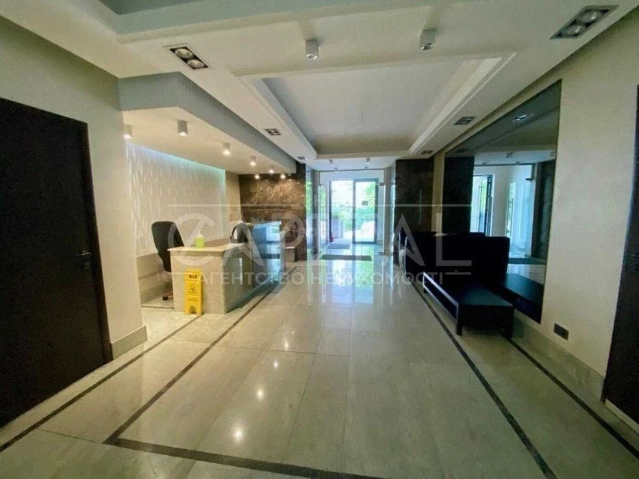 Sale / Apartment / 163 m2 / Residential complex Tarasovskiy Apartments / Hall