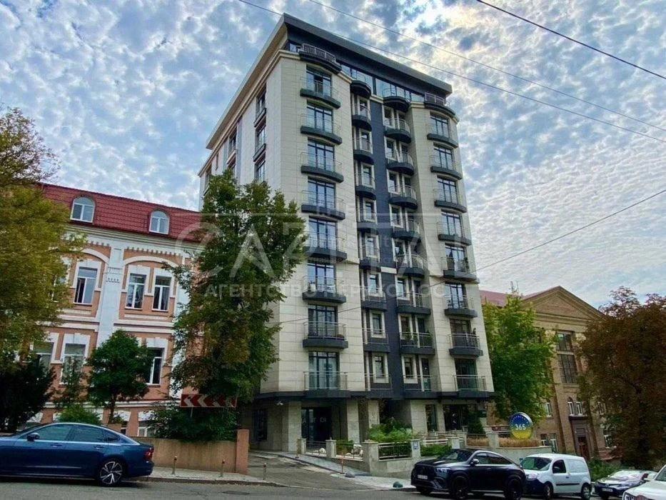Sale / Apartment / 163 m2 / Residential complex Tarasovskiy Apartments / Hall