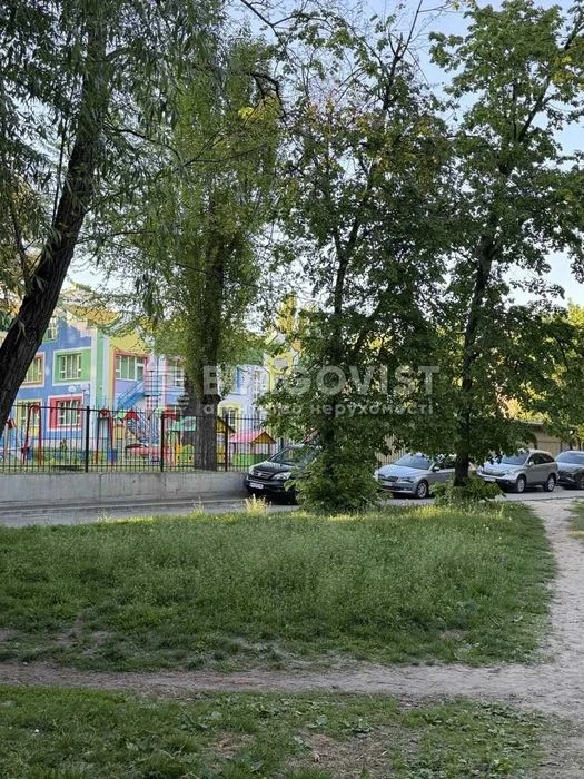 Топ! Локація Продаж.2-кім квартири вул.І.Дзюба 2-Б Святошинс