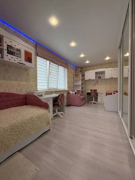 БЕЗ% Продам 3-к квартиру ЖК Вишиванка, вул. Пріорська 16 які