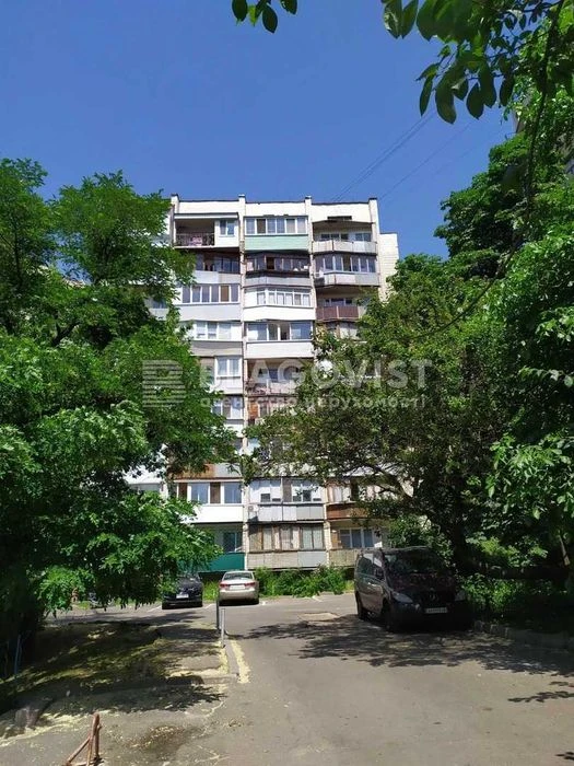Вигідно! Продаж! На Печерську біля Ботанічного Саду 1-кім кв