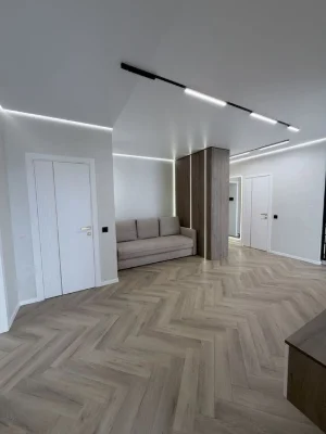Продаж квартири  3 спальні + велика кухня-вітальня ,Квартира