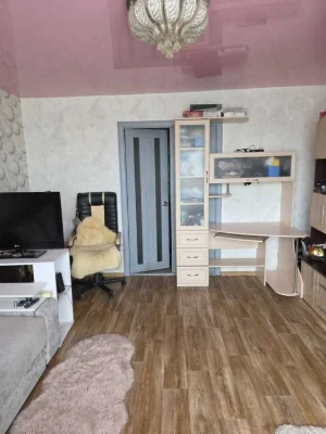 ‼️Поділ‼️2кк в цегляному будинку готова для комфортного прож