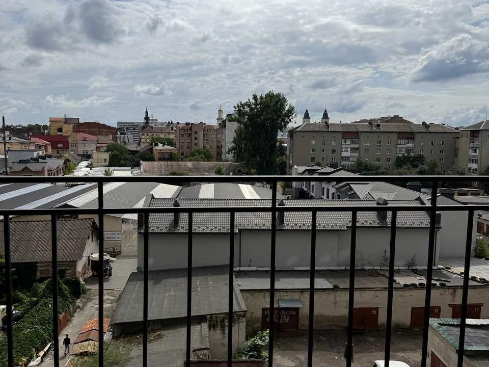 Квартира. Ивано-Франковск, ул.