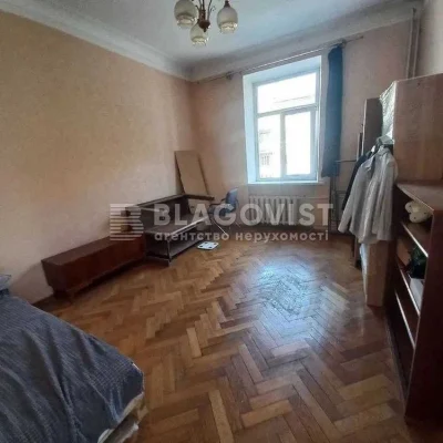 Продаж квартири Гусовського Панаса Мирного Печерськ
