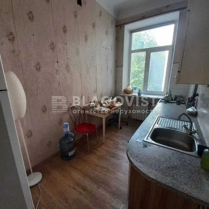 Продаж квартири Гусовського Панаса Мирного Печерськ