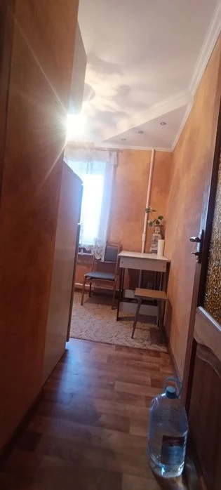 ТЕРМІНОВО. Продам 2 кімн квартиру в центрі міста Житомира.