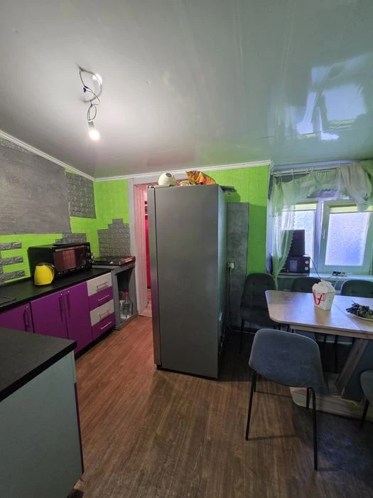 Продаж 3кім.жилкому в центрі! Кввртира на землі